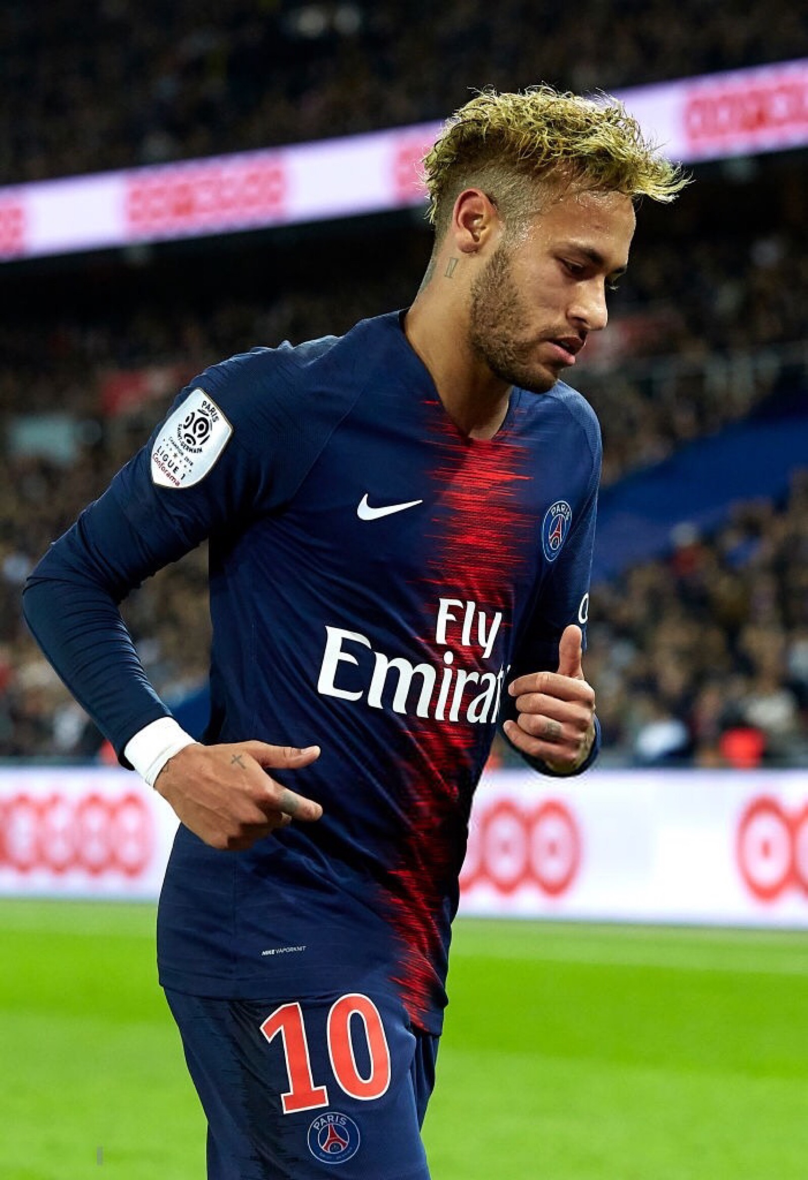 NBA最后两分钟报告支持马祖拉：帕斯卡尔-西亚卡姆对德里克-怀特的掩护被认定为非法