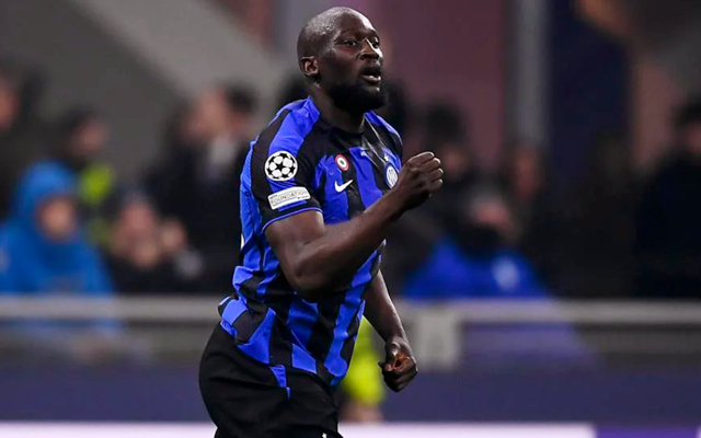 逆转胜利！独行侠两分险胜国王，关键球员表现抢眼，快船排名遭反超