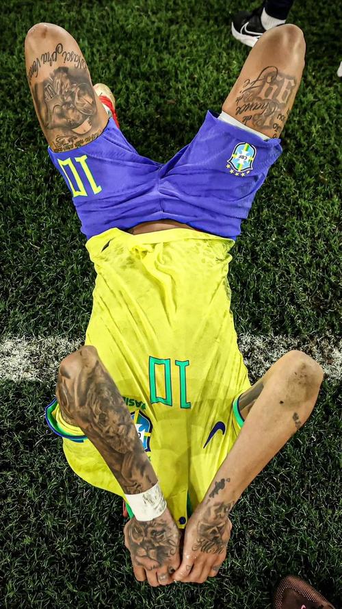 曝Switch2缺陷引恐慌、明末清凉MOD受欢迎、亚运会电竞项目官宣