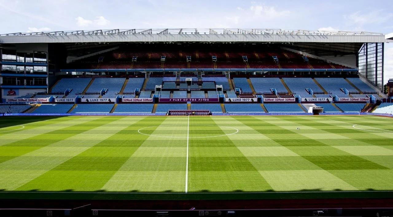 安东尼·戴维斯受伤后，老鹰转向独行侠内线球员寻求阵容补强