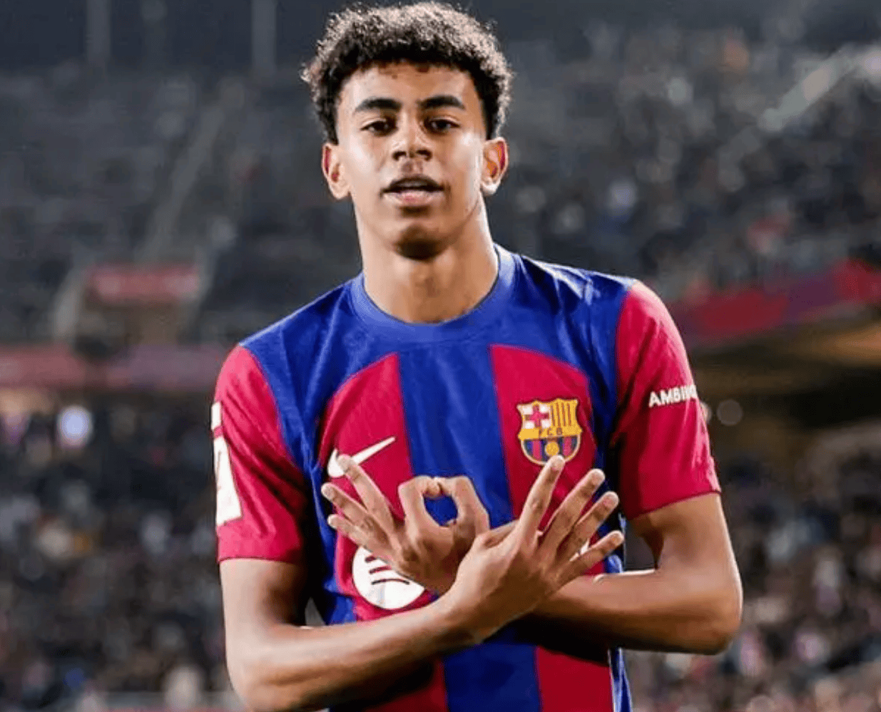 皇家社会 - 巴塞罗那：西甲第20轮阿诺埃塔大战，比赛时间与电视观赛全攻略