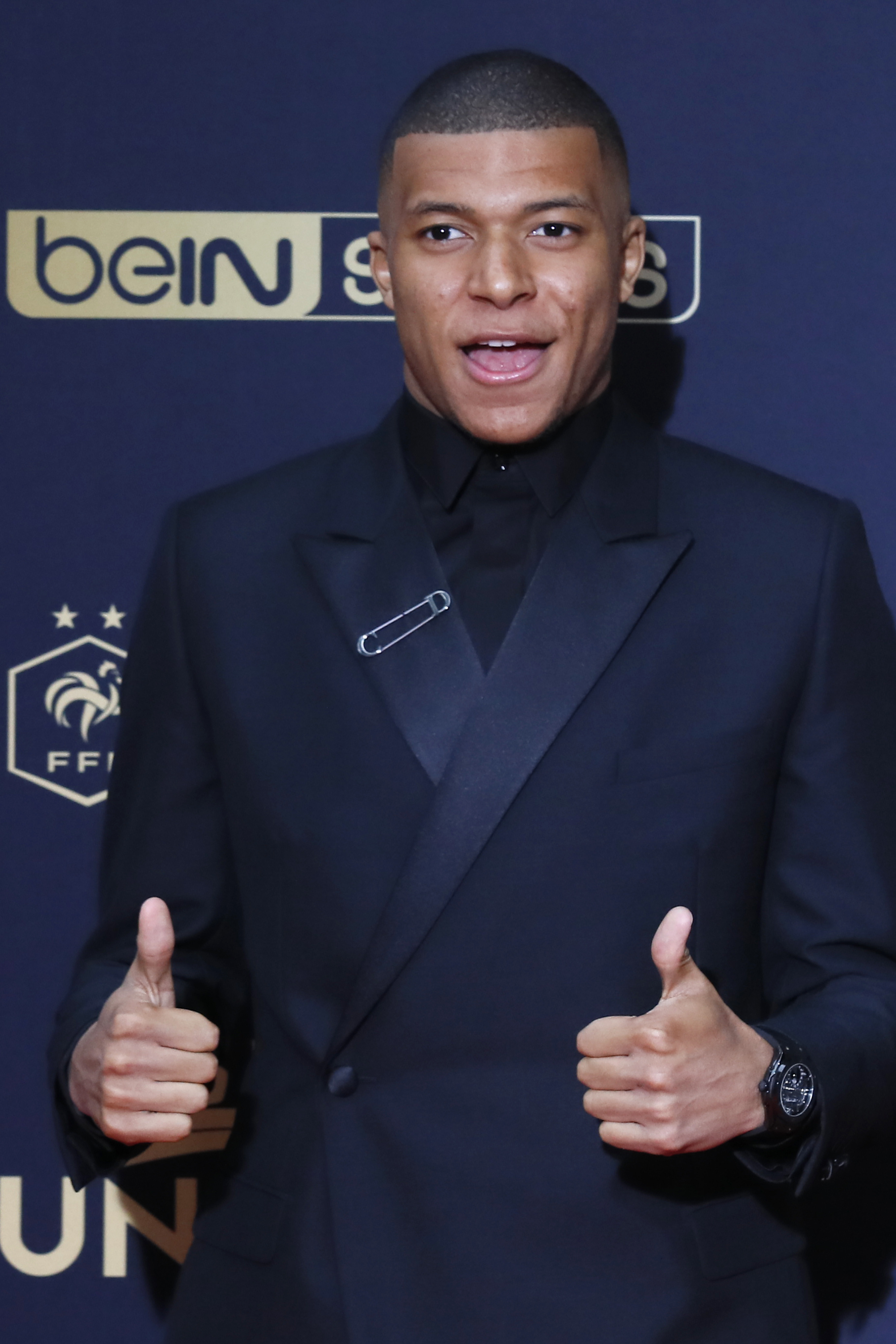 每天可免费开2卡包！《宝可梦TCG Pocket》PV