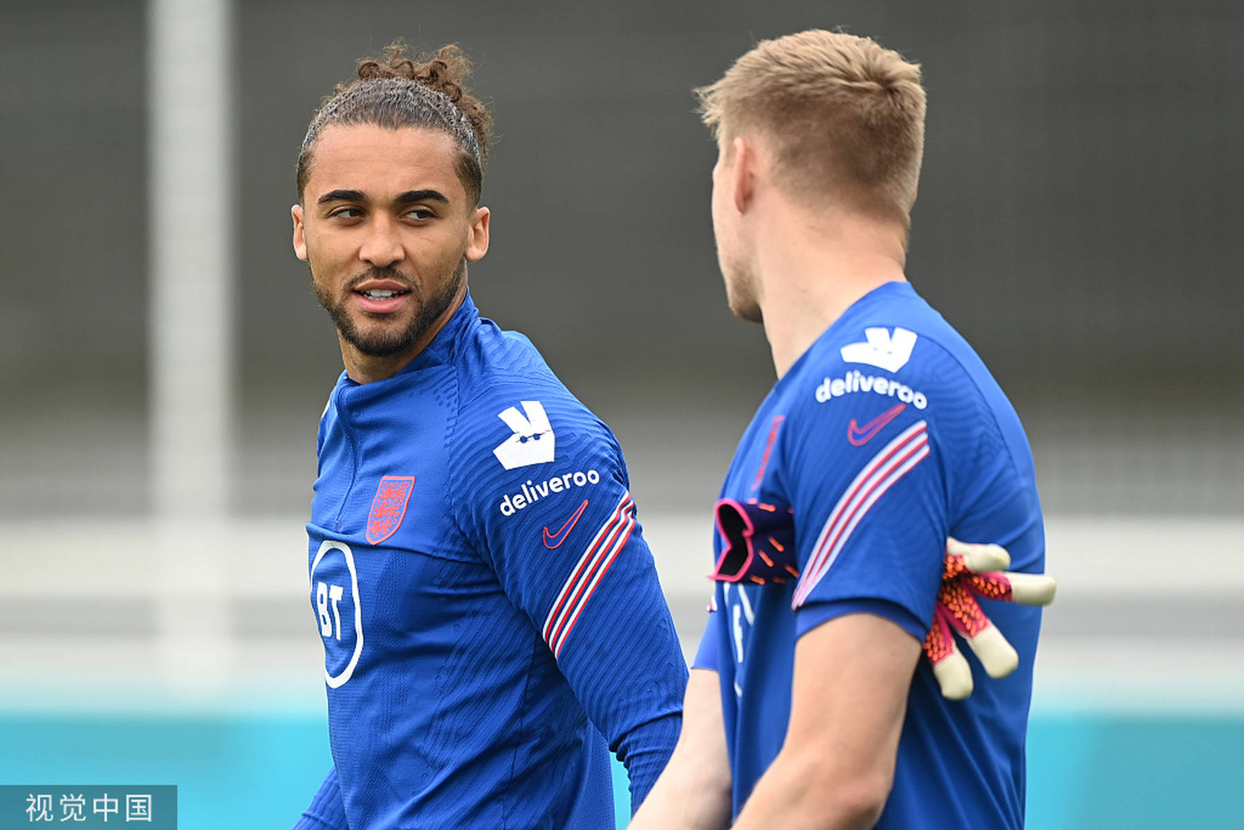 收购有爱互娱打造研运一体，新游密集进展迎产品大年，中国儒意游戏潜力可期